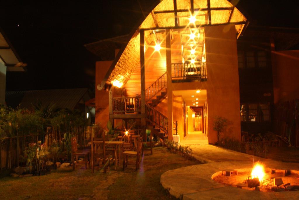 Paifah Boutique House Hotel Exterior foto