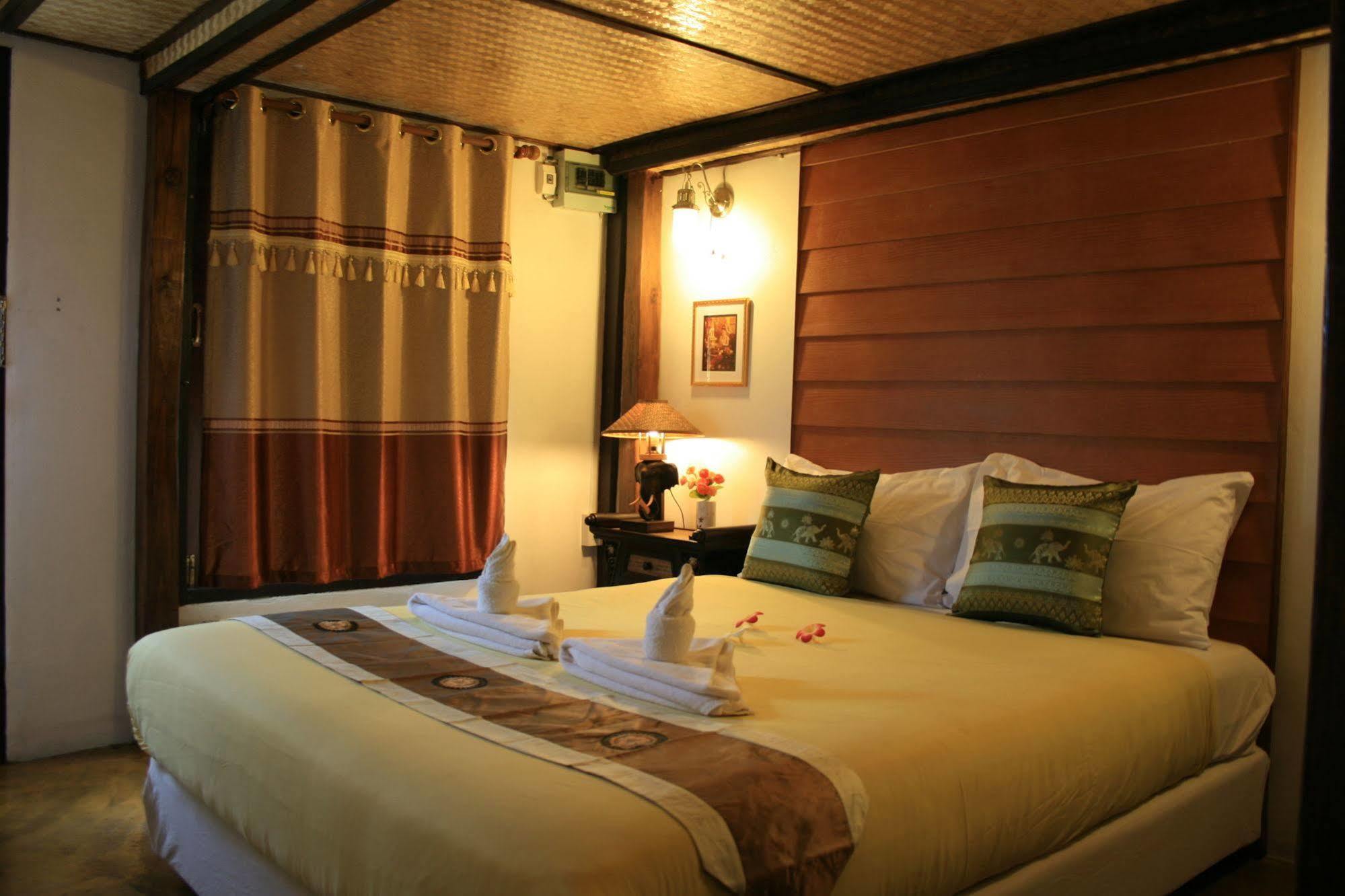 Paifah Boutique House Hotel Exterior foto